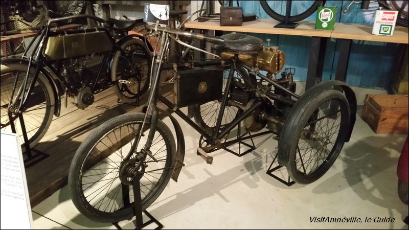 tricycle-de-dion-bouton-1895