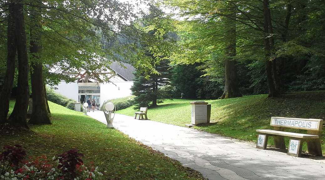 L'entrée dans les bois d'Amnéville du Thermapolis