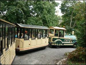 Découvrez Luxembourg ville avec le petit train Pétrusse Express